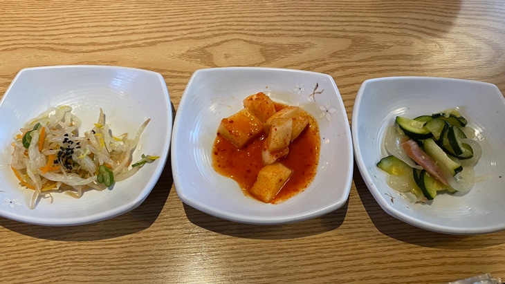 新大久保 コサム冷麺専門店 水冷麺 3種のおかず